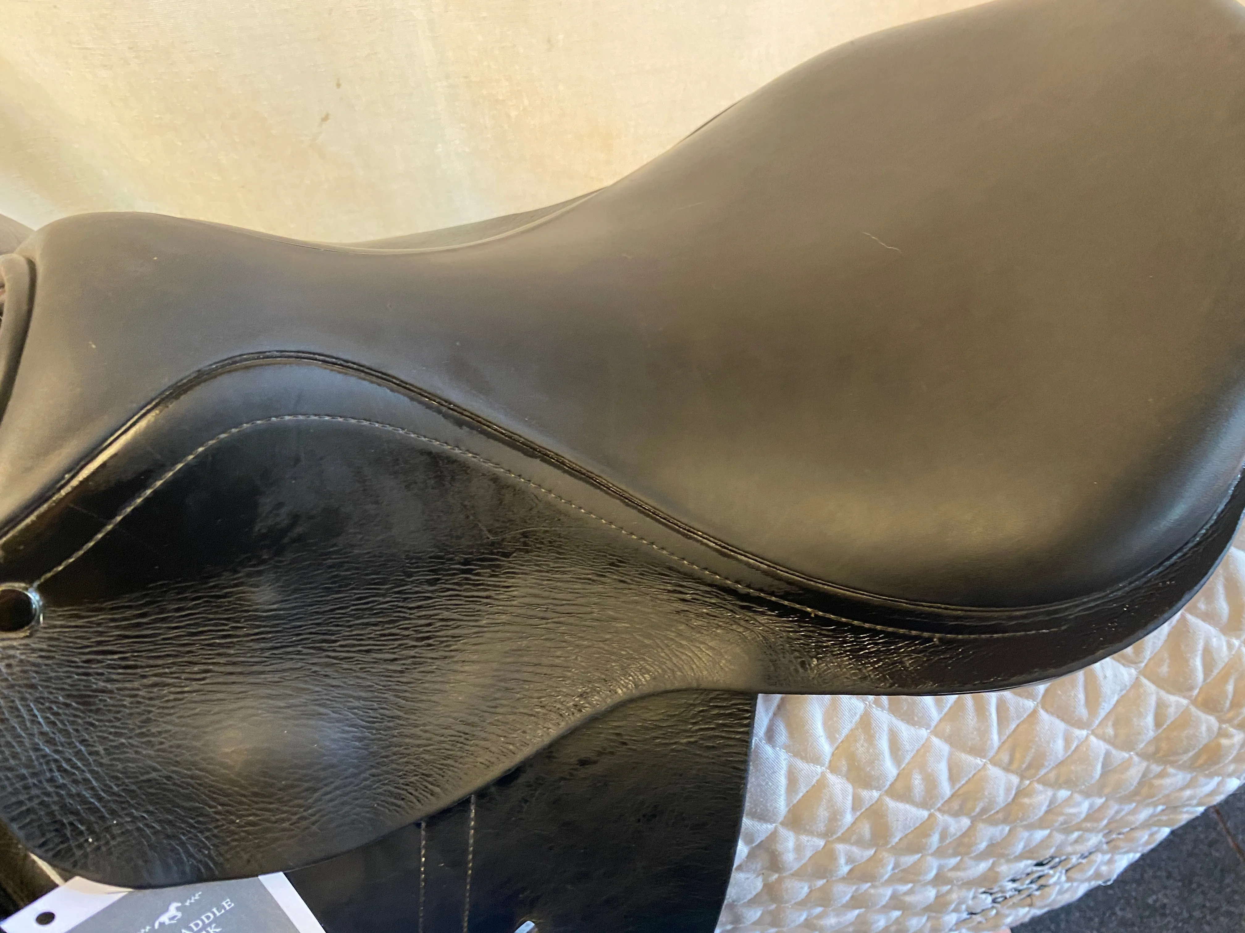 #1593 17.5" Style Monoflap Event/Jump sadddle, MED