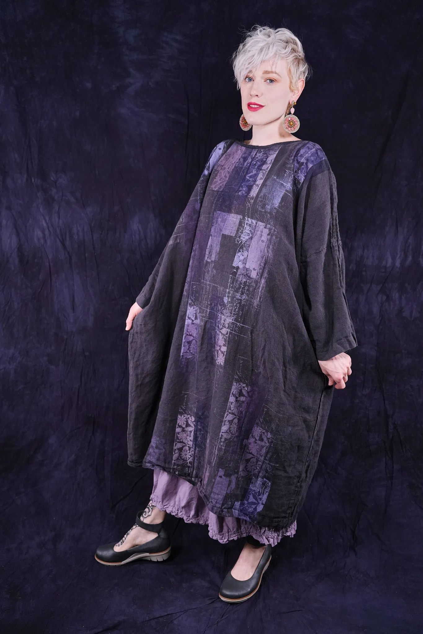 2210-2 Linen Gallery Dress Black Sand-P