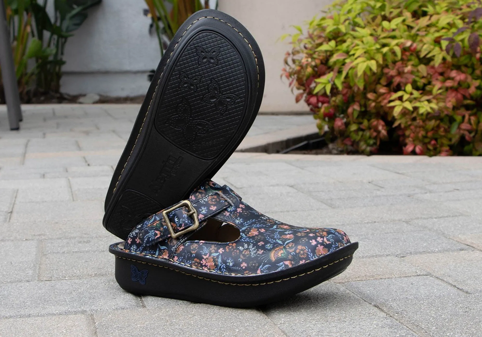 Alegria Classic Womens Leather Open Back Shoes Lax A Daisy