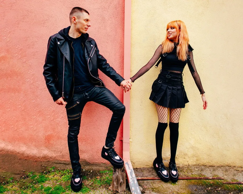 Black & Pink Heart TUKskin™ Viva Mondo Creeper