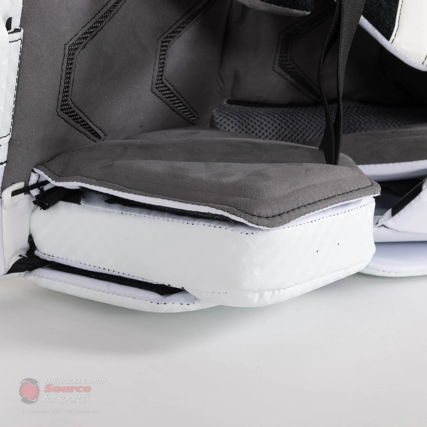 Brian's G-NETik V Senior Goalie Leg Pads