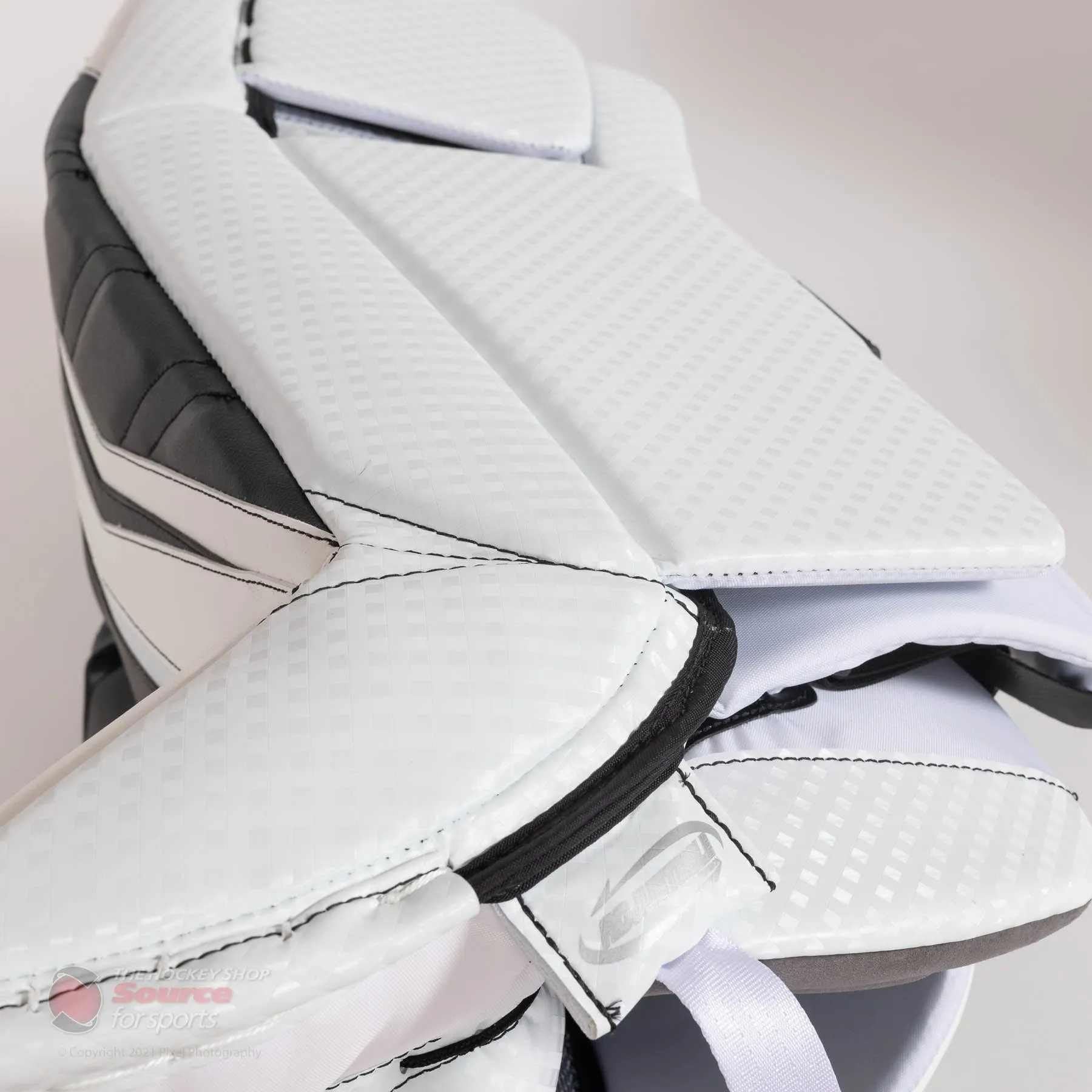 Brian's G-NETik V Senior Goalie Leg Pads