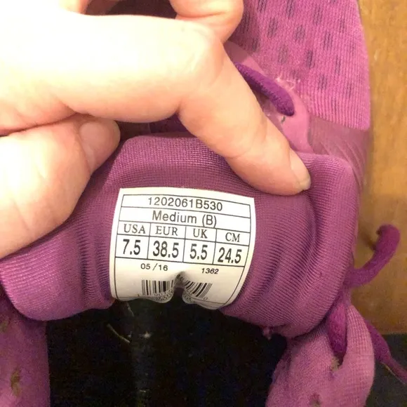 Brooks Launch 3 Women's Purple Running Shoes