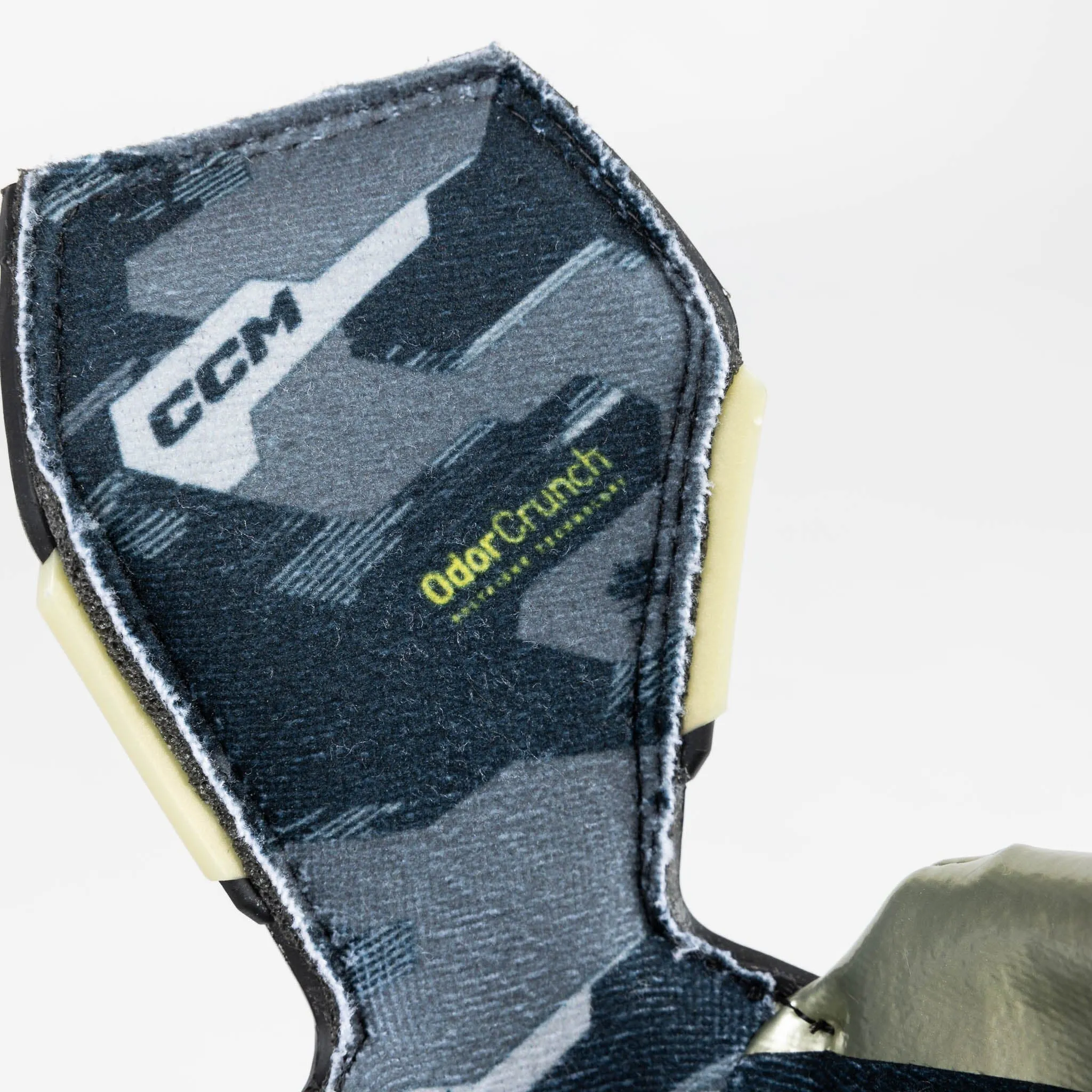 CCM Tacks AS-V Intermediate Hockey Skates
