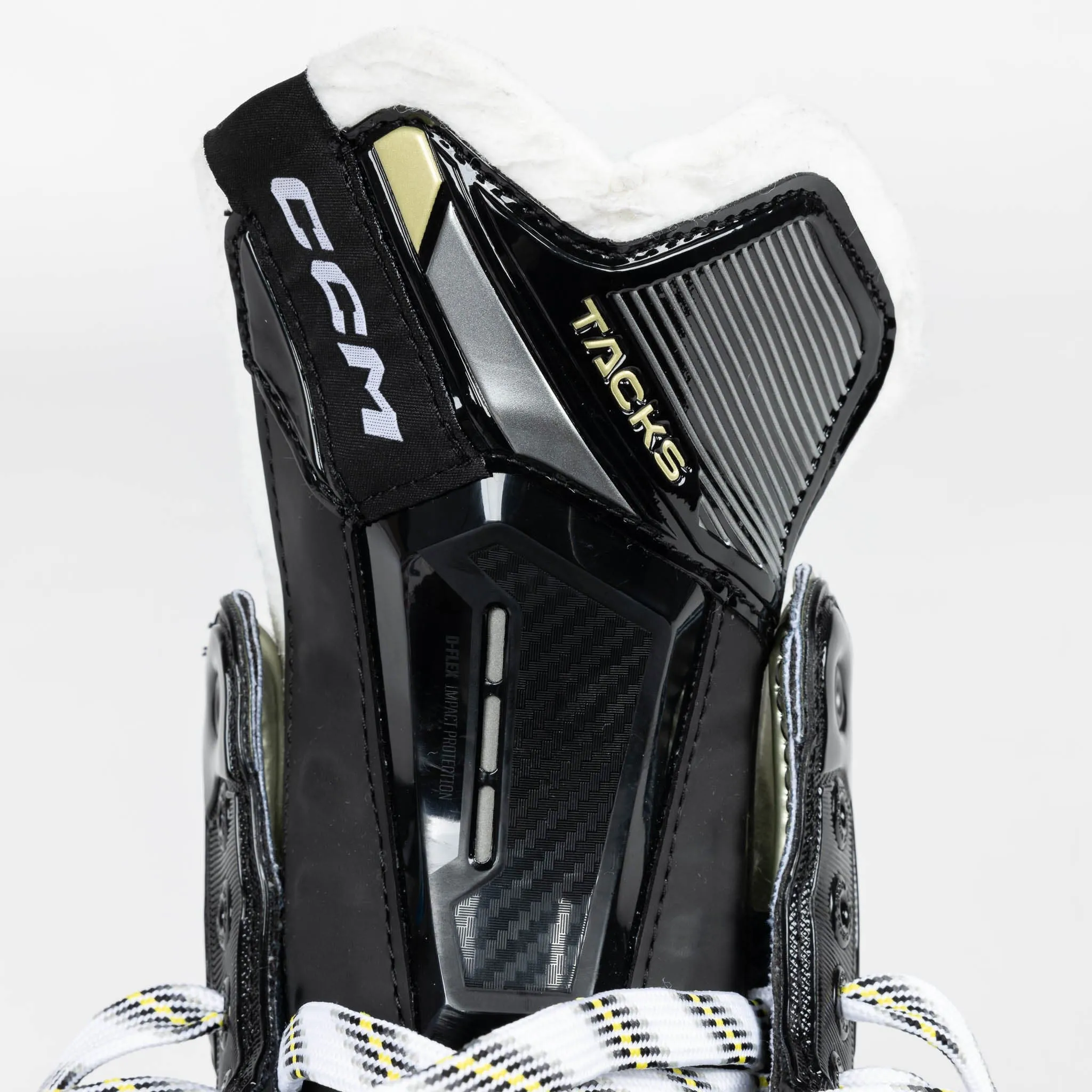 CCM Tacks AS-V Intermediate Hockey Skates