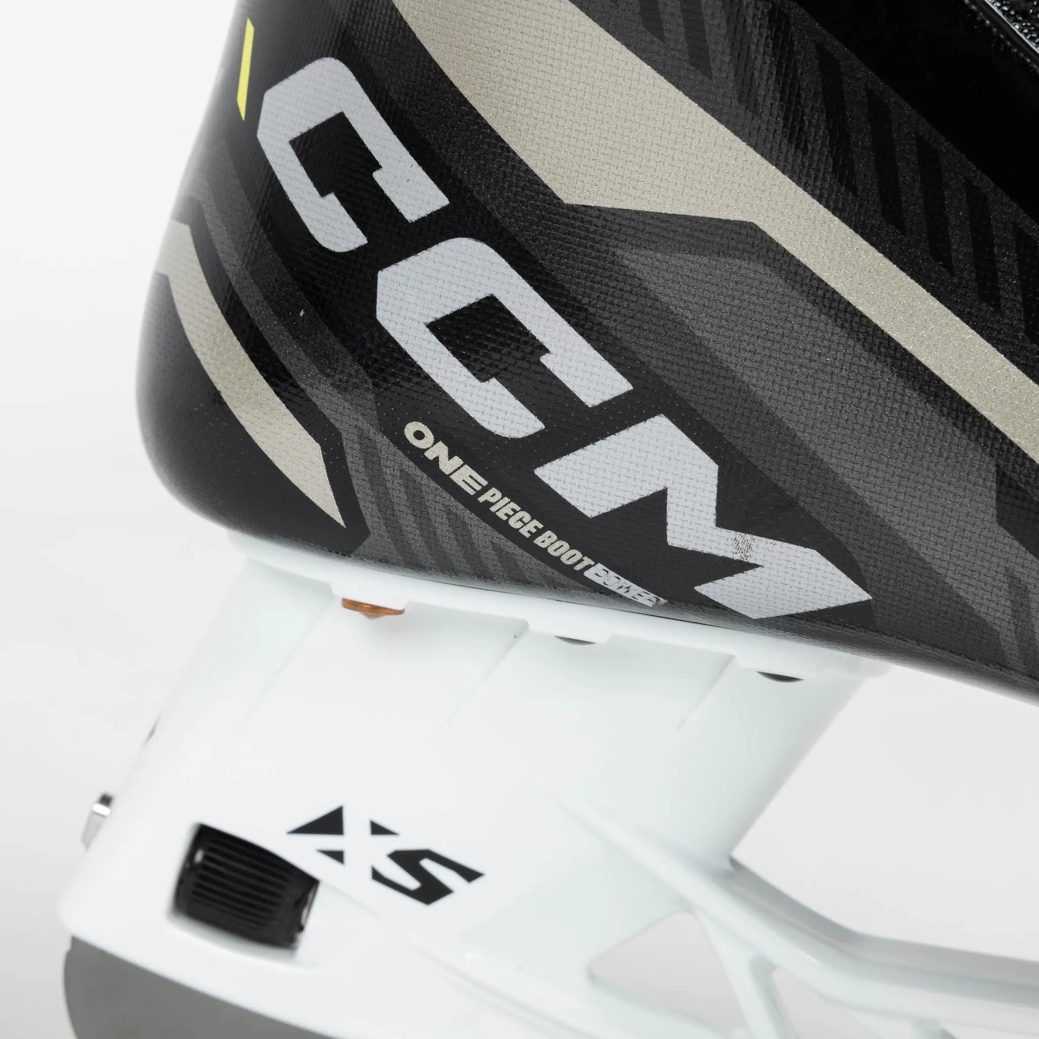CCM Tacks AS-V Intermediate Hockey Skates