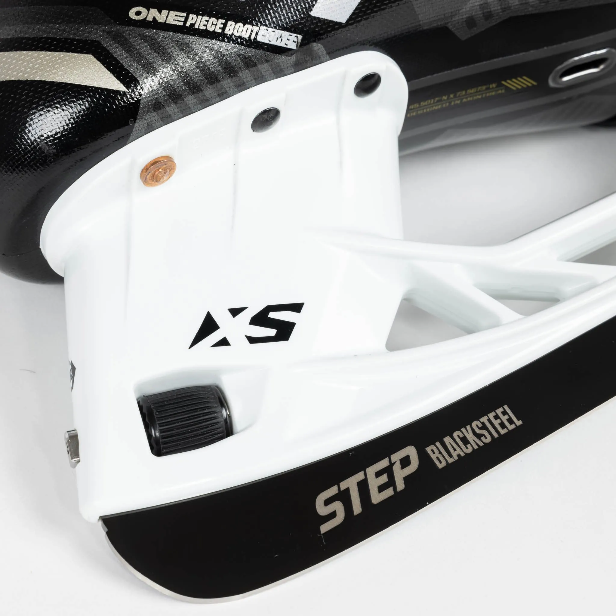 CCM Tacks AS-V Intermediate Hockey Skates