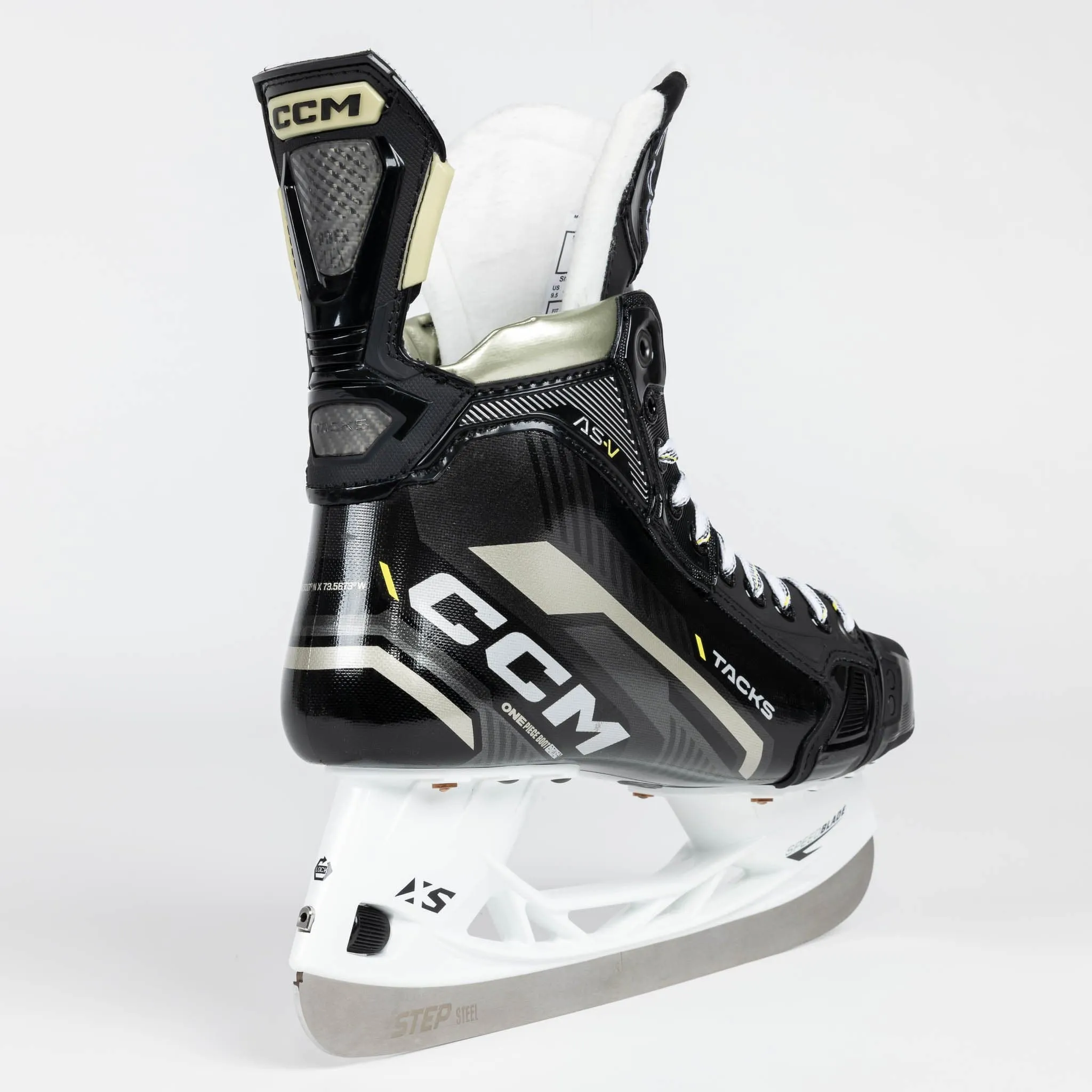 CCM Tacks AS-V Intermediate Hockey Skates