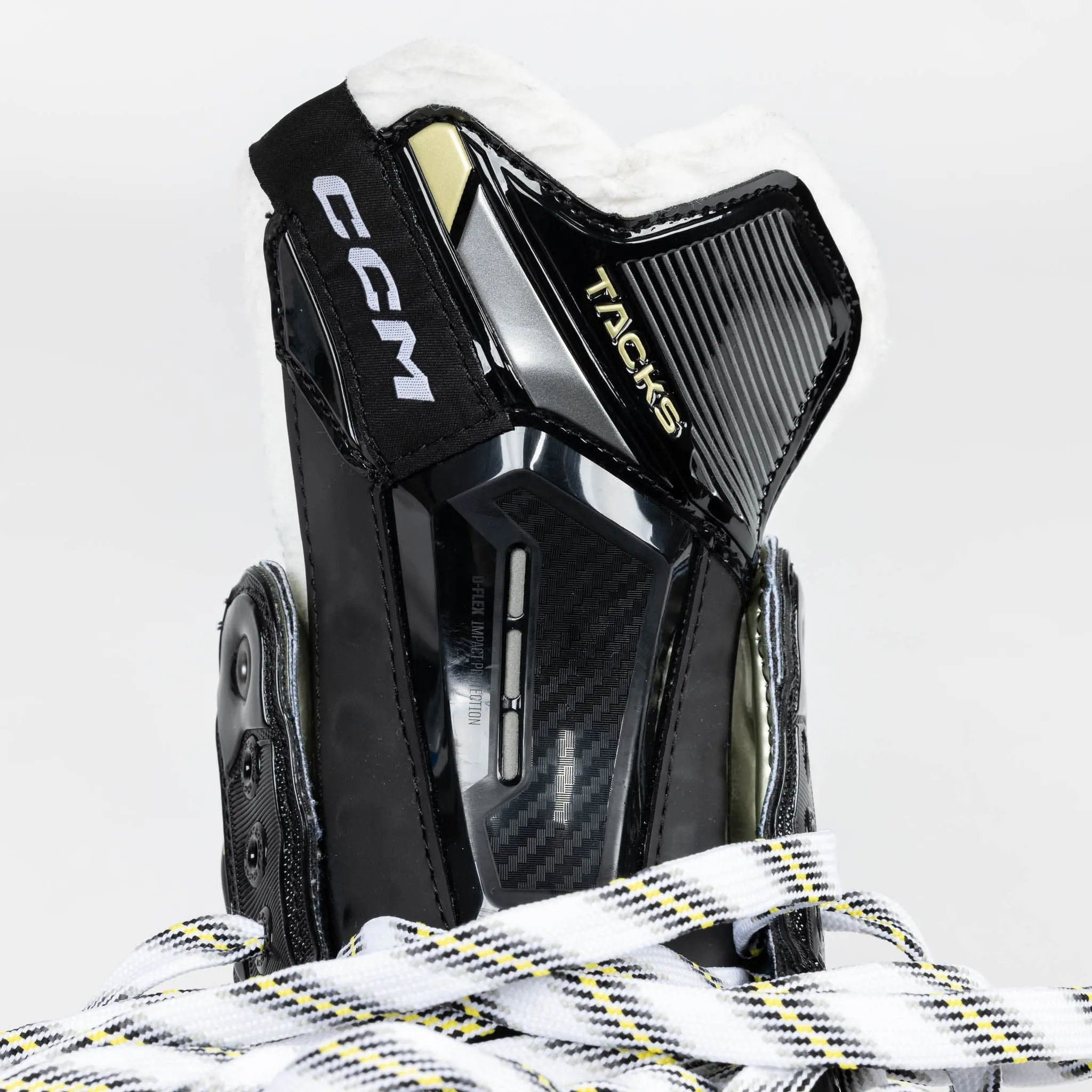 CCM Tacks AS-V Intermediate Hockey Skates