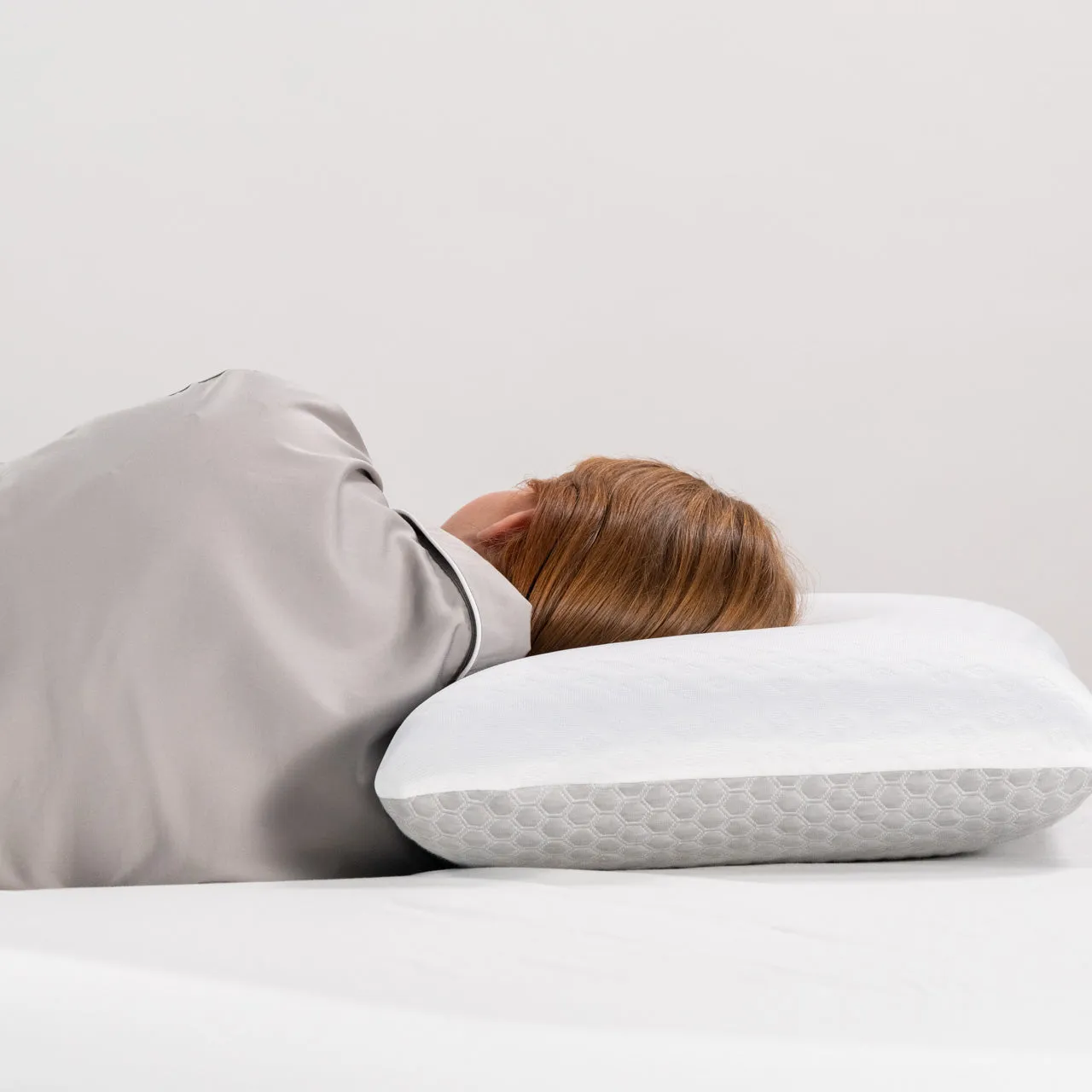 Deluxe Dual Comfort Memory Foam Bamboo Charcoal Pillow Heritage Collection by Robinsons
