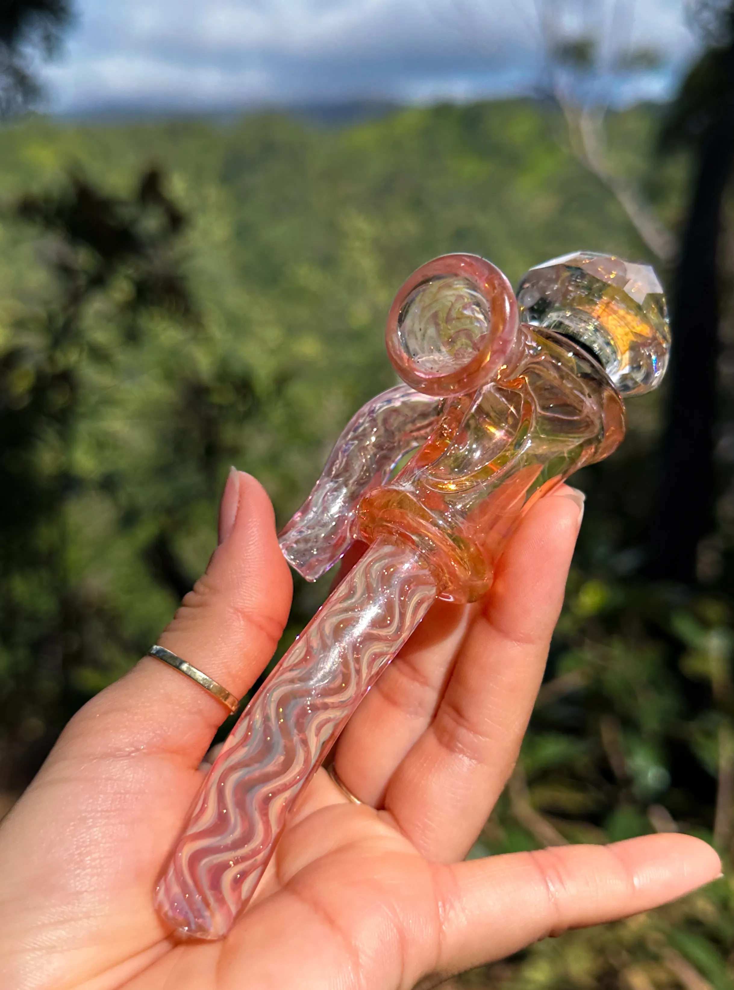 Faceted Fume Peace Pipe