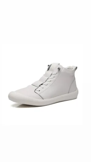Light Hightop Sneaker- White