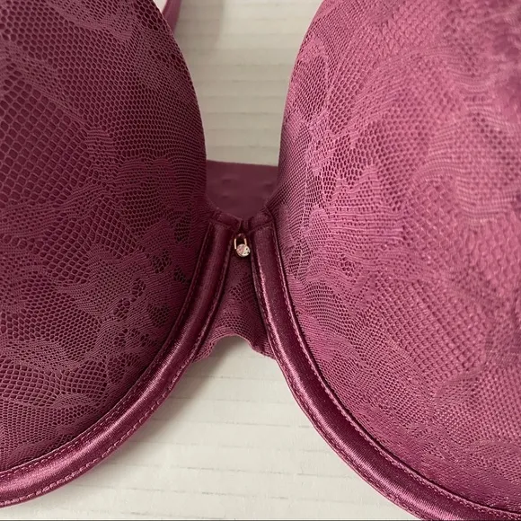 NEW Le Mystere Soft Memory Foam Lace Perfection T Shirt Bra in Berry 34F