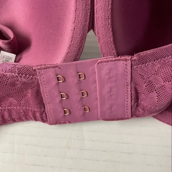 NEW Le Mystere Soft Memory Foam Lace Perfection T Shirt Bra in Berry 34F