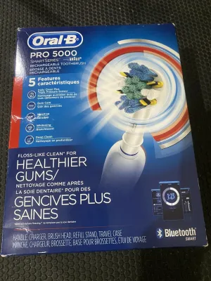 Oral-B Smart  5000 Superior Clean Rechargeable Electric Toothbrush Bluetooth