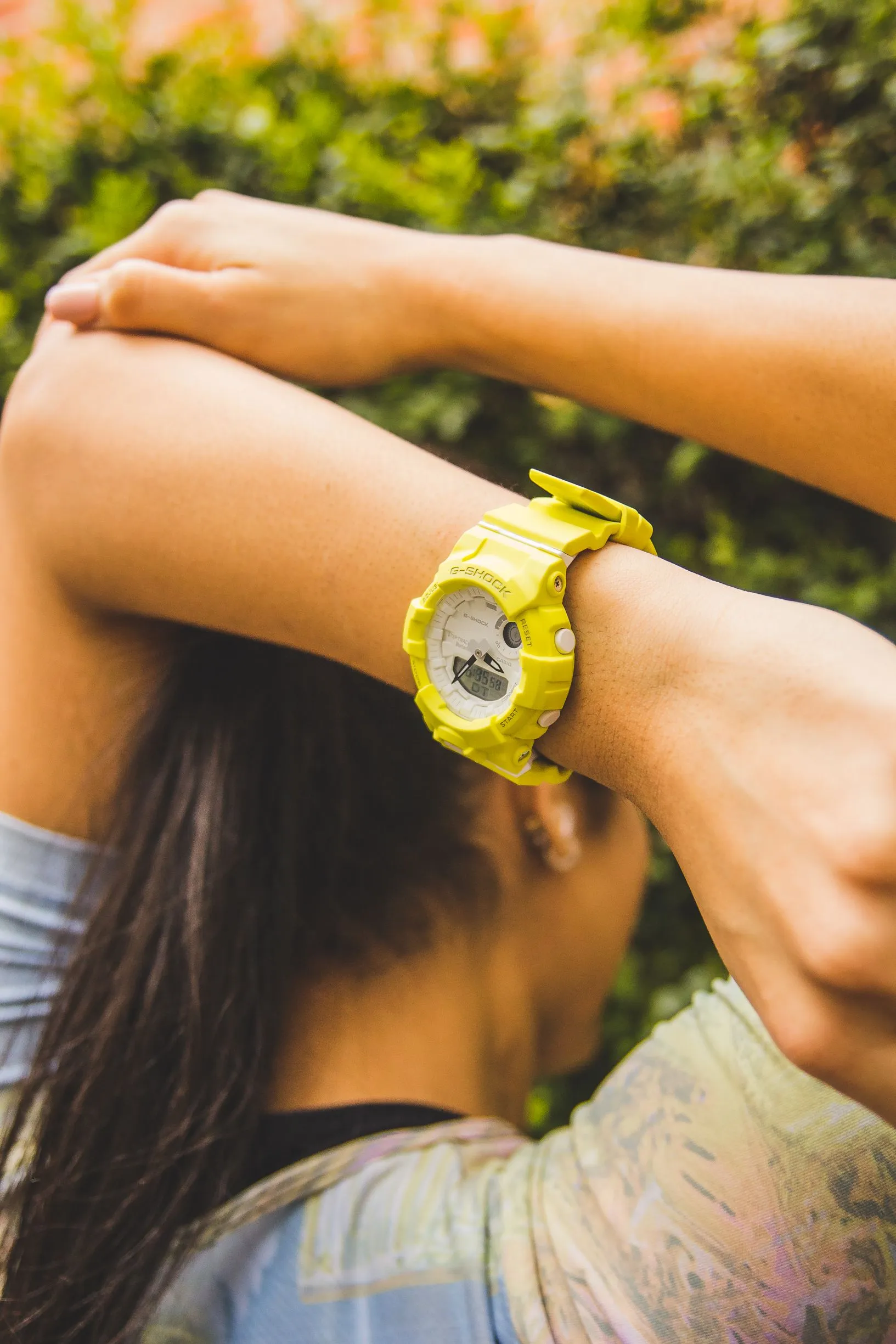 Reloj Casio G-SHOCK GMA B800 9ADR BLUETOOTH