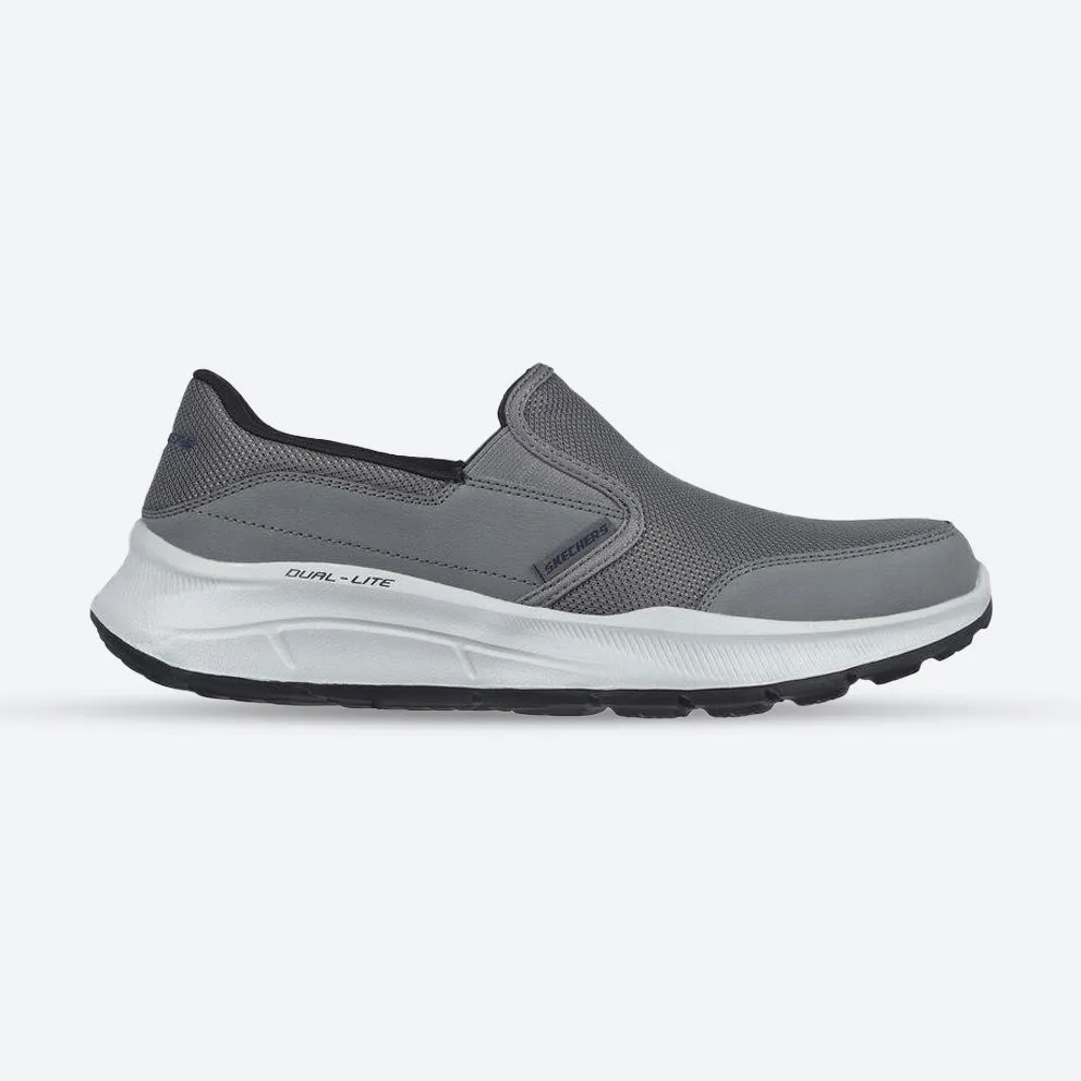 Skechers 232515 Equalizer 5.0 Persistable Walking-Sneaker für Herren mit weiter Passform